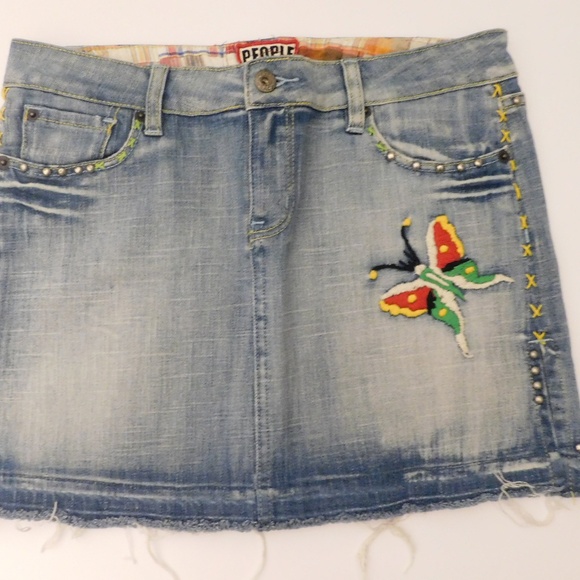 skirt - Picture 1 of 5